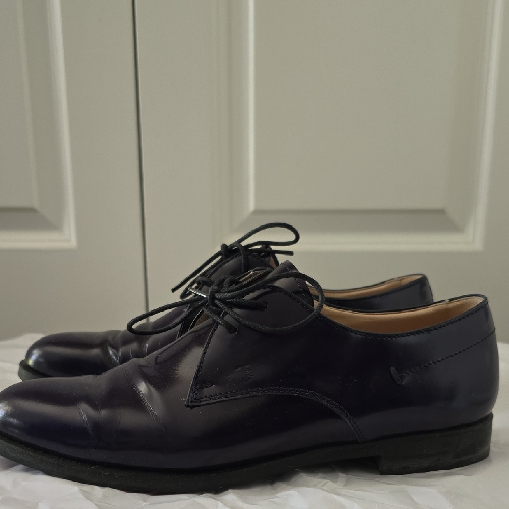 TOD'S Classic Dark Navy Leather Oxfords
